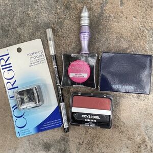 MAKE AN OFFER! Must sell! For Gorgeous Eyes Set of 6